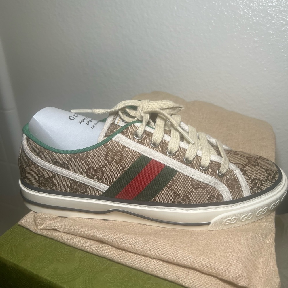 Gucci original lace up sneakers for women